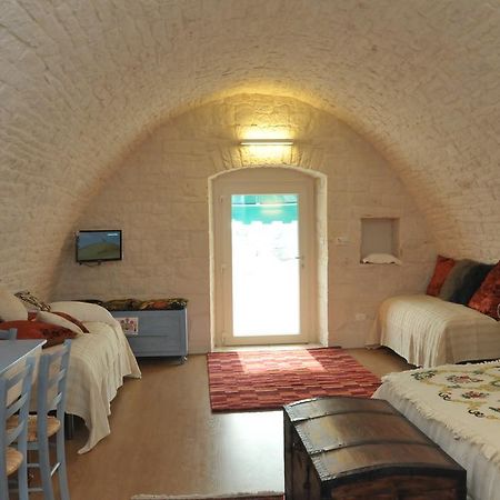 Palazzo Agrusti - Residenza D'Epoca Bed & Breakfast Alberobello Ruang foto